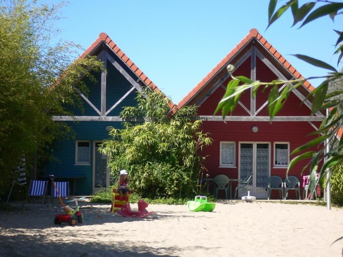 Children's area, Naturotel, Somme