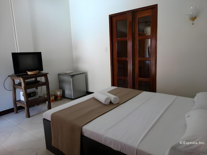 Bedroom 3, Chiisai Natsu Resort, Panglao