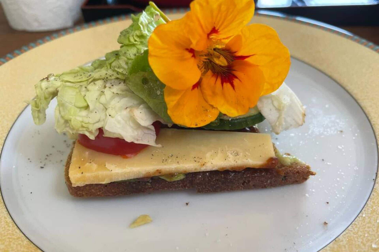 Food & Drinks 4, Little Linney - Sleeps 2 - Garden - Parking - Wifi, Devon