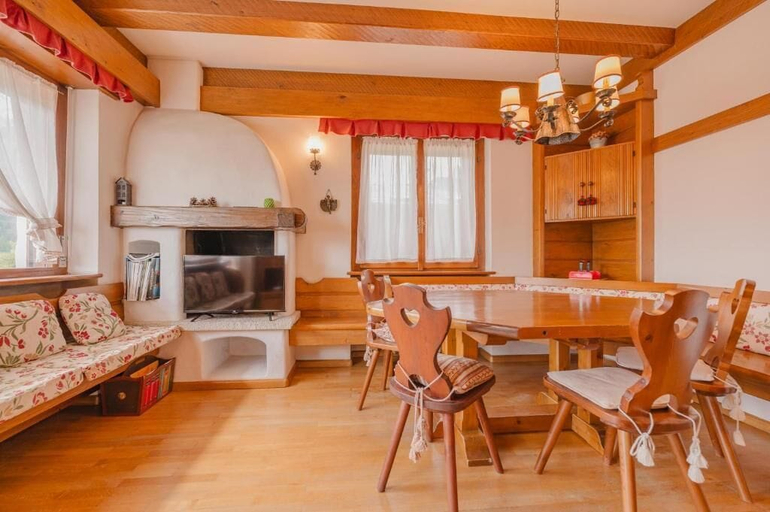 Living area 3, Casa Verocai - Mountain View Terrace, Belluno