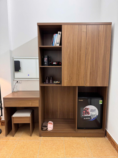 3, Chip's Cozy Crib, Hoàn Kiếm