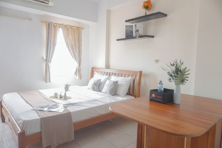 Room 4, Serene Studio Apartment At Margonda Residence 2, Depok