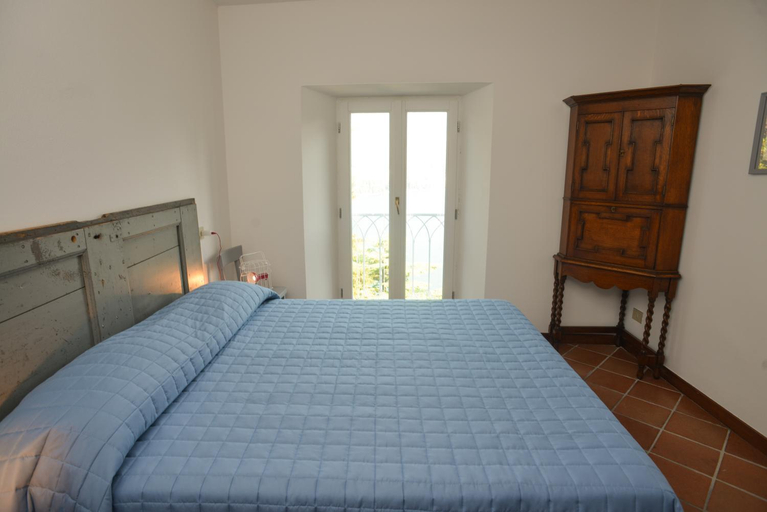 Bedroom 2, Villa Vittoria Blevio, Como