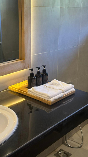 Bathroom 3, Khar Hotel, Northern Areas