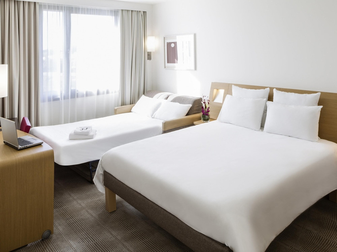 Bedroom 3, Novotel Saint Quentin en Yvelines, Yvelines