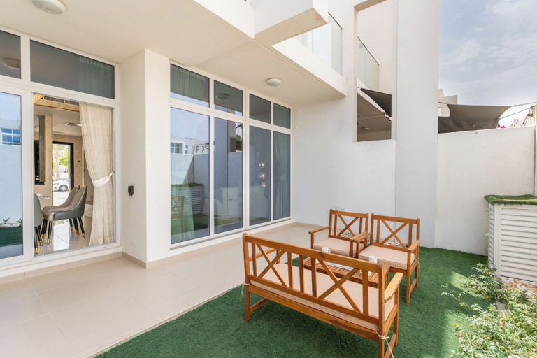 Exterior 2, PVH - Mimosa - Serene 3BR Villa, Dubai