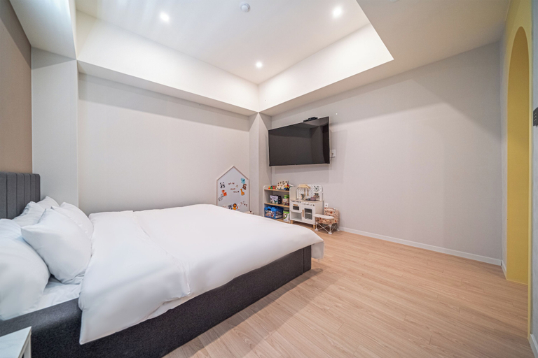 Bedroom 5, DOAN KIDS POOL VILLA HOTEL, Busanjin
