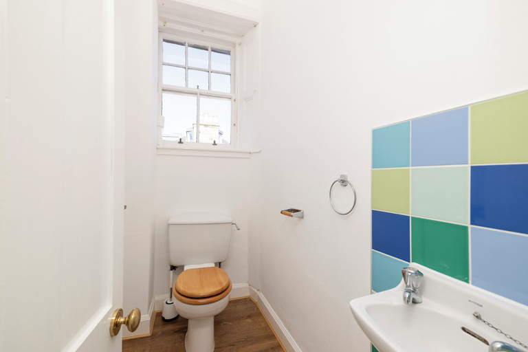 Bathroom 3, Detached House with Sea Views & Parking, East Lothian