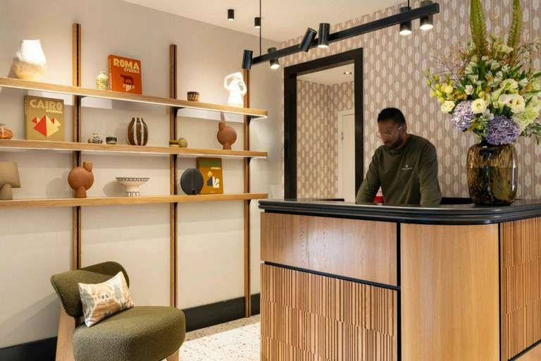 Public Area 2, Hotel Brady, Paris