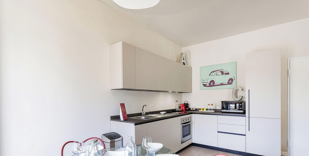Room 2, Chic Style in Carignano by Wonderful Italy, Genova