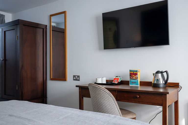 Living area, Mill on the Soar by Greene King Inns, Leicestershire