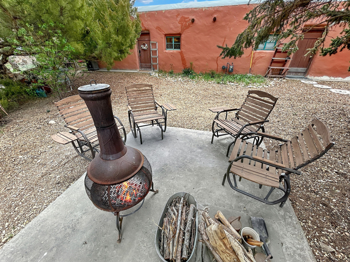 Terrace/patio 5, Casita Adobe Duplex, Mesa
