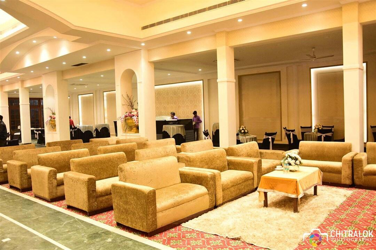 Others 4, Executive Club, Bareilly