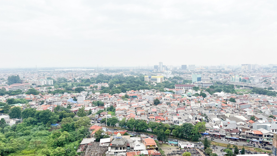 City view, Neat And Nice 2Br At Apartment Bassura City, Jakarta Timur