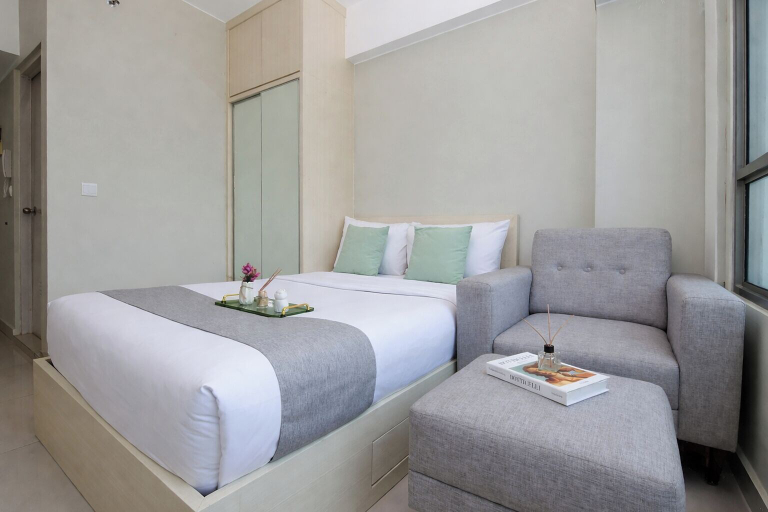Room 5, Serene Studio With City View At Springlake Summarecon Bekasi Apartment, Bekasi
