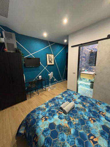 Bedroom 4, Milano underground, Milano