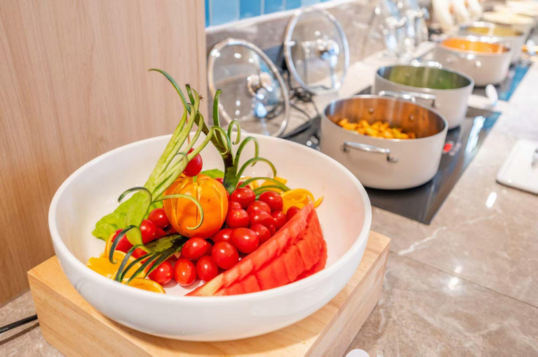 Food & Drinks 5, Home Inn Neo Luoyang Wanda Plaza Wangcheng Park, Luoyang