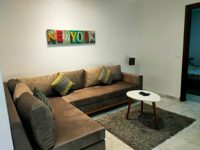 Others 4, luxurious and cosy apartment close to tunsia mall lac 2, Bouhaira