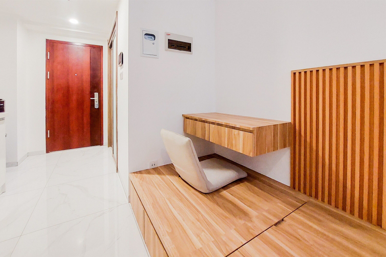 Room 2, Gorgeous And Homey Studio Sky House Alam Sutera Apartment, Tangerang