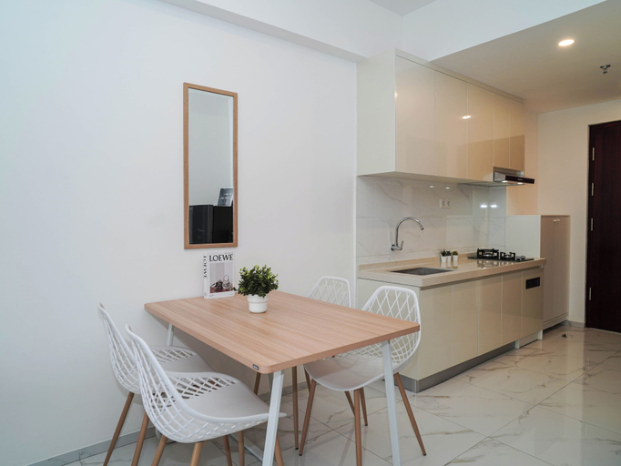 Dining room 2, Tranquil 2Br For 4 Pax At Sky House Bsd Apartment, Tangerang