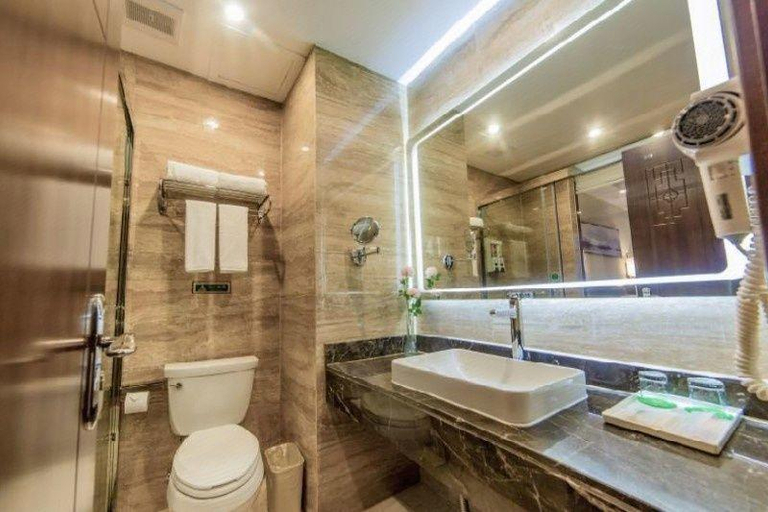 Bathroom 3, Vienna International Hotel Shandong Liaocheng Development Zone, Liaocheng