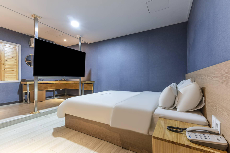 Bedroom 2, Guri C Boutique Hotel, Guri