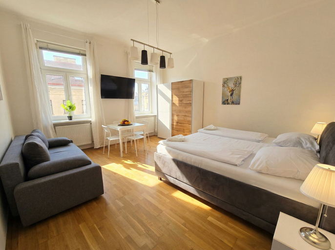 Room 2, Stylish 1BR Apt near Wiener Stadthalle, Wien