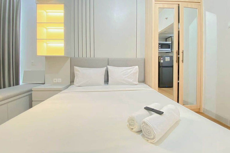 Room 3, Compact Studio With City View At The Alton Apartment, Semarang