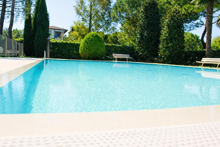 Sport & Beauty 2, The Giona Apartment Sirmione, Brescia
