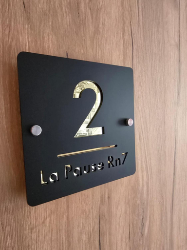 Others 3, Logis Hotels Restaurant La Pause Rn7 Montelimar Nord, Drôme