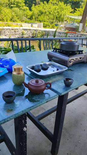 Outdoor dining, Near Mutianyu Country Villa, Beijing