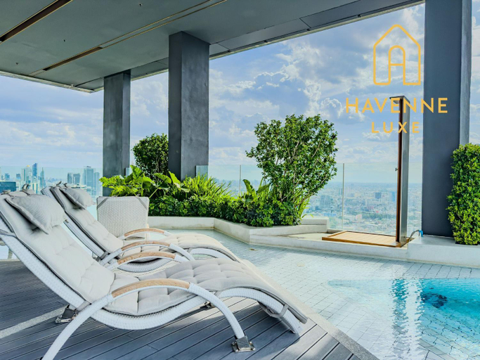 Swimming pool 2, Luxe City Condo in Central Bangkok, Ratchathewi