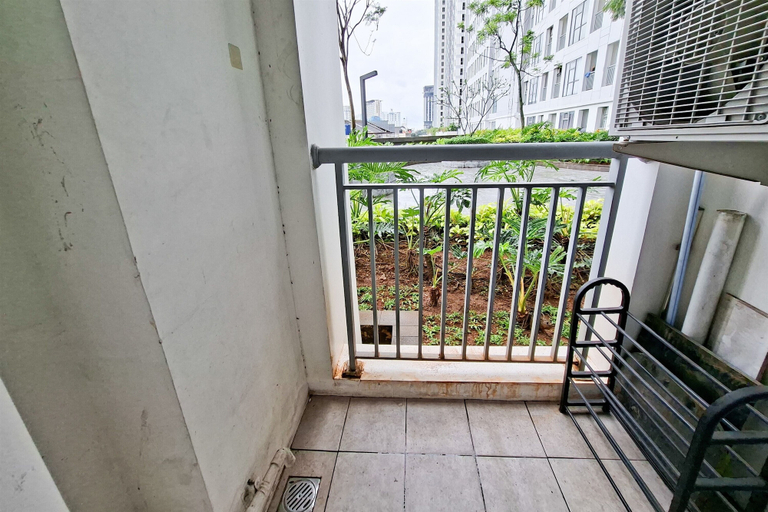 Balcony, Good Deal And Homey 2Br Apartment M-Town Residence, Tangerang