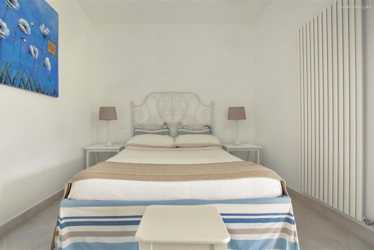 Room 3, 1738 Tenuta Degli Ulivi, Lecce
