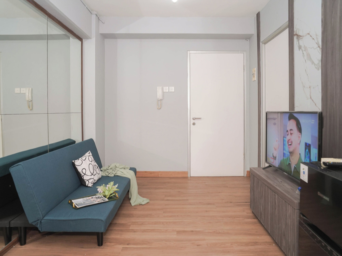 Living room, Homey And Restful 2Br At Apartment Green Bay Pluit, Jakarta Utara