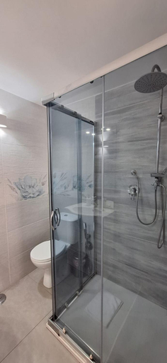 Bathroom 3, Lilly house, Catania