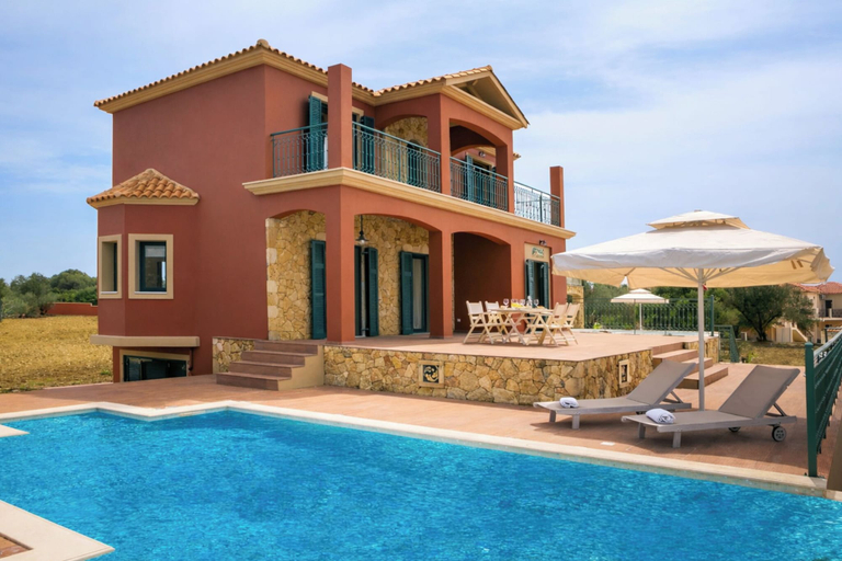 Sport & Beauty 2, Estrellas Luxury Villas, Ionian Islands