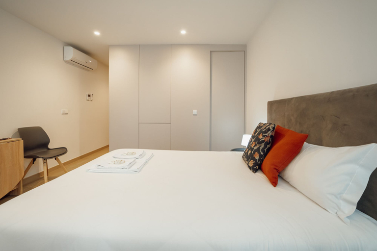 Room 3, Carmo Residence Porto - S ANA by Vacationy, Porto