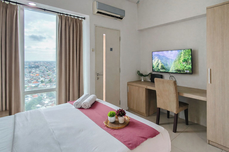 Room 3, Cozy Living Studio At The Square Surabaya Apartment, Surabaya