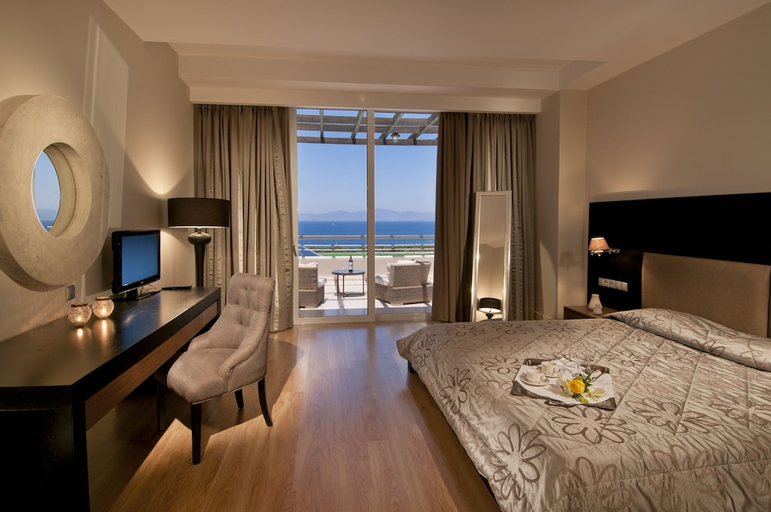 Bedroom 3, Kipriotis Panorama and Suites, South Aegean
