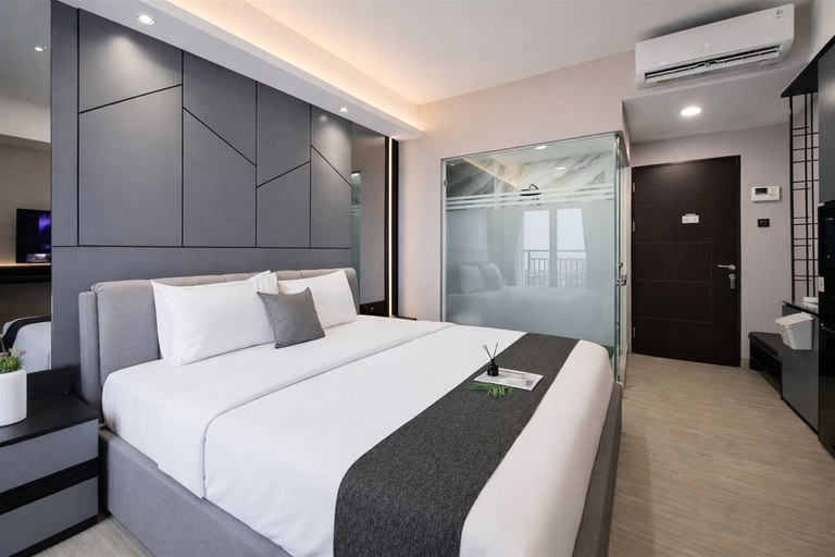 Room 4, Modern Grey Studio For 2 Pax (No Kitchen) At Atria Residence Gading Serpong, Tangerang