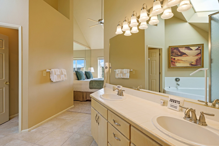 Bathroom 3, River Ridge 429ab 3 Bedroom Condo, Deschutes