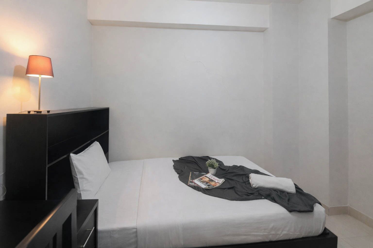 Room 5, Homelike And Minimalist 2Br At Apartment Pinewood, Sumedang
