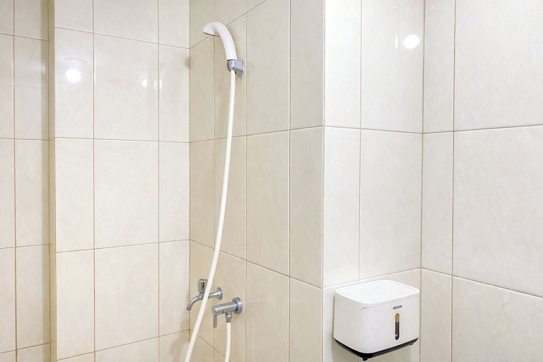 Interior 3, Fully Furnished 2Br Apartment At Springlake Summarecon Bekasi, Bekasi