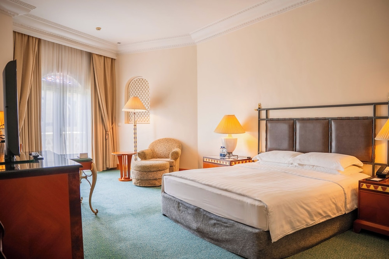 Others 3, Grand Hyatt Muscat, Muttrah