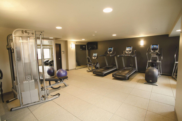 Others 3, DoubleTree by Hilton Bemidji, Beltrami