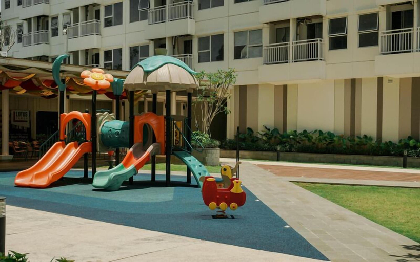 Children's play area - outdoor, Comfortable Space And Neat Studio At Apartment Citra Living, West Jakarta