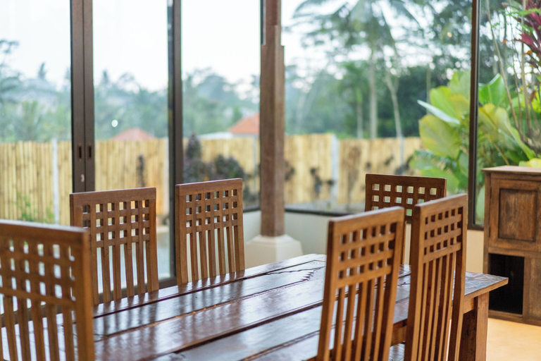 Outdoor dining, Suasana Harmonis Private Villa, Gianyar