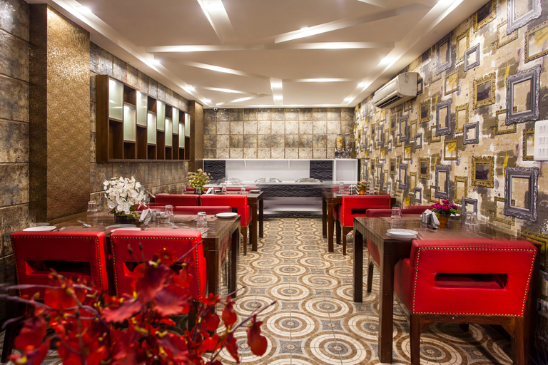 Food & Drinks 4, Hotel Sunstar Heritage, Delhi