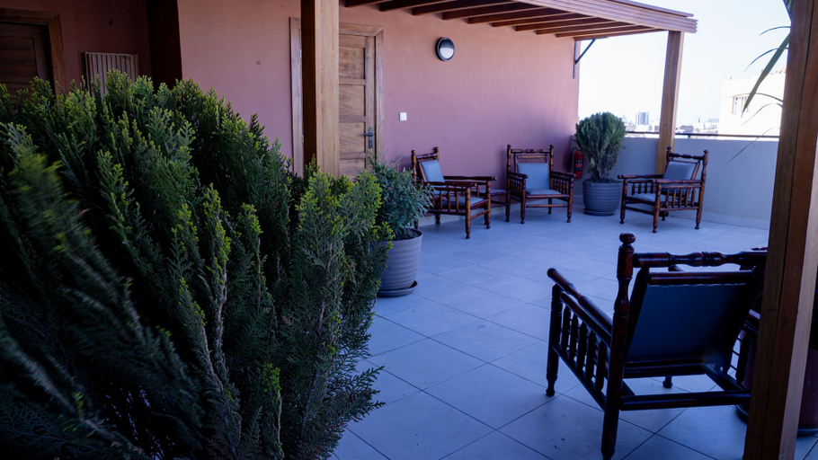 Terrace/patio 3, Kadiss Hotel, Dakar